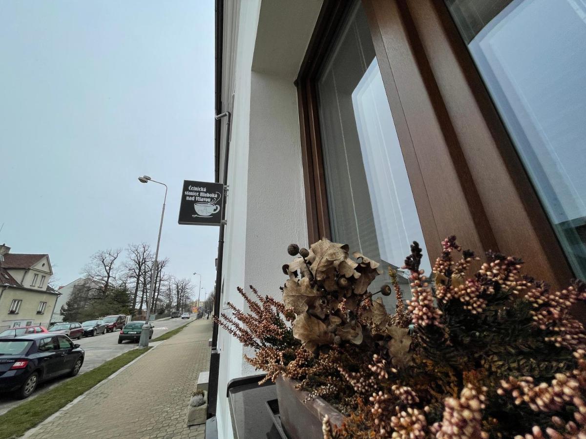 Cetnicka Stanice Hluboka Hluboká nad Vltavou Eksteriør bilde