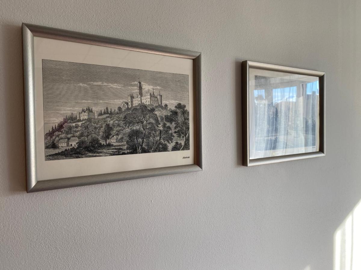 Cetnicka Stanice Hluboka Hluboká nad Vltavou Eksteriør bilde